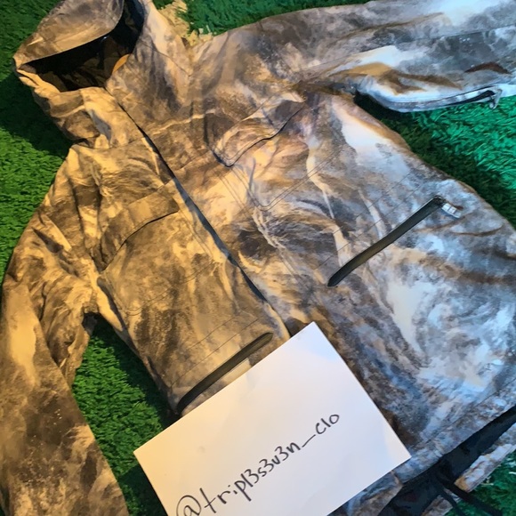 Burton Covert Slim Snowboard Jacket - Picture 3 of 6